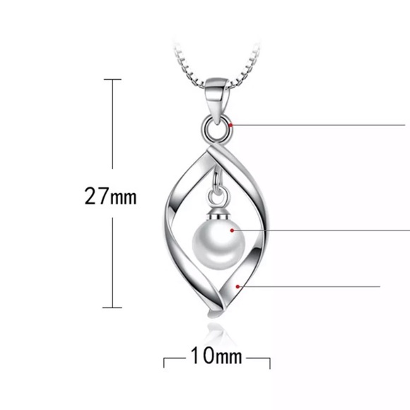 🌟 Sterling Silver 925 Pearl Necklace - Picture 4 of 4